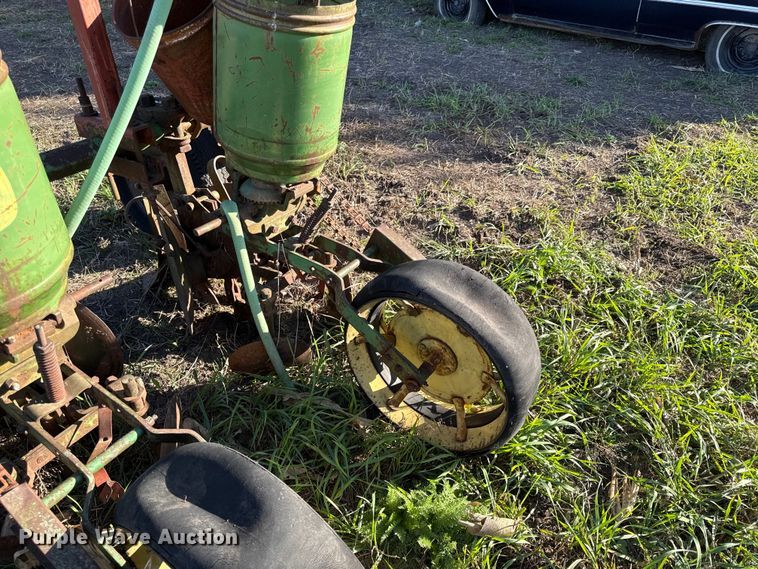 image for item DY8327 Ag equipment