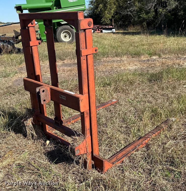 image for item DY8327 Ag equipment