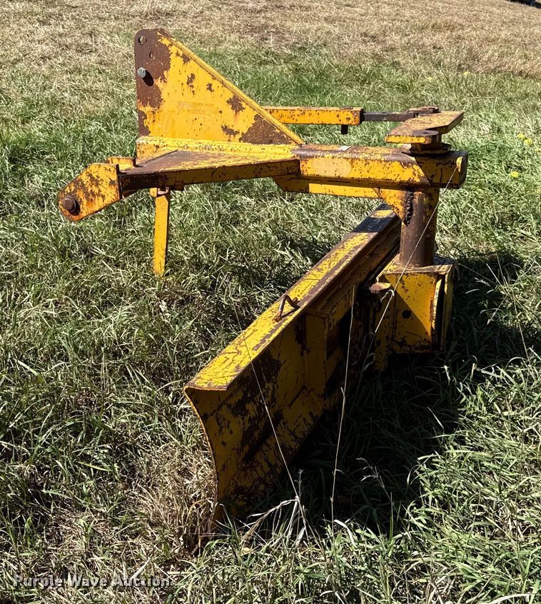 image for item DY8327 Ag equipment