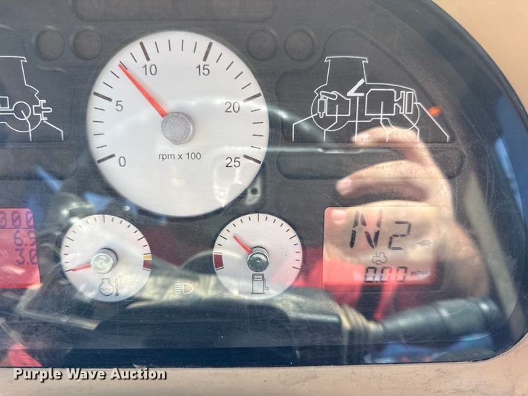 image for item DY8329 2008 AGCO RT140A MFWD tractor