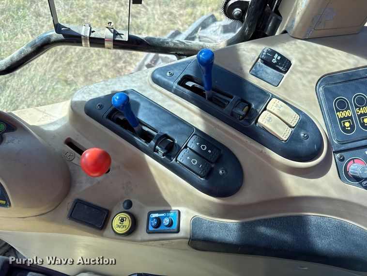 image for item DY8329 2008 AGCO RT140A MFWD tractor