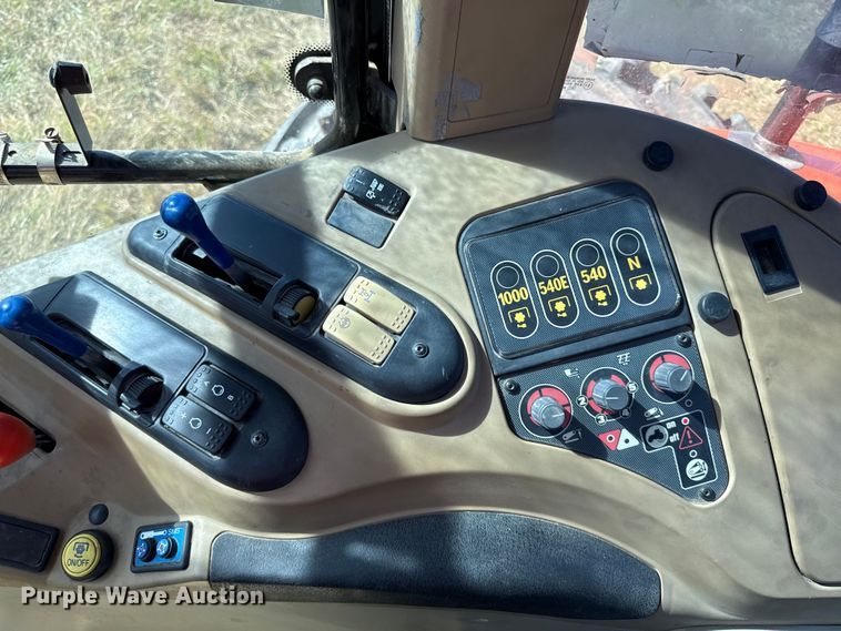 image for item DY8329 2008 AGCO RT140A MFWD tractor