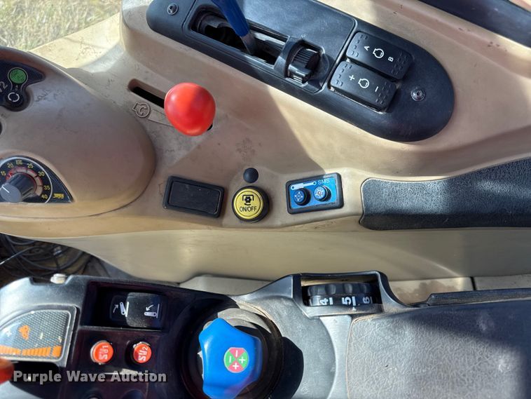 image for item DY8329 2008 AGCO RT140A MFWD tractor