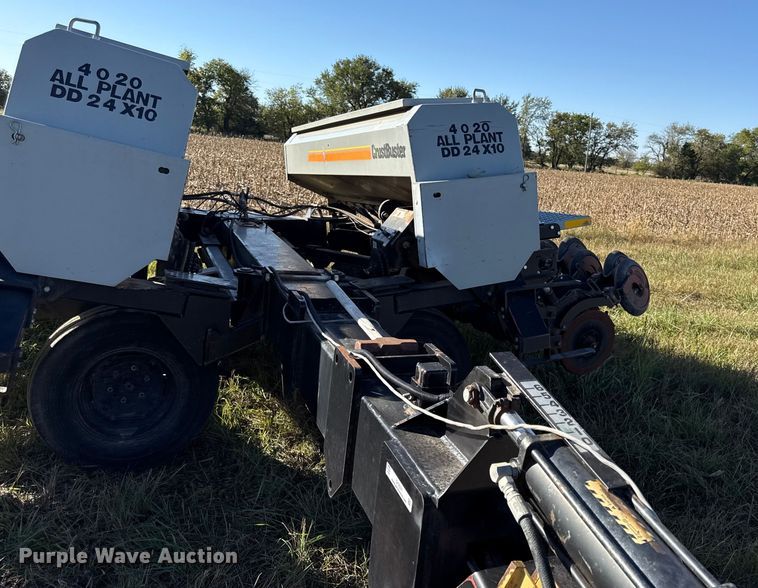 image for item DY8331 CrustBuster 4000 grain drill