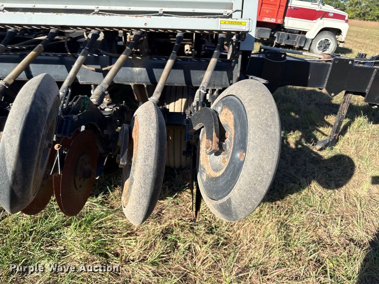 image for item DY8331 CrustBuster 4000 grain drill