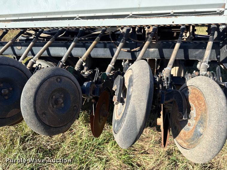 image for item DY8331 CrustBuster 4000 grain drill