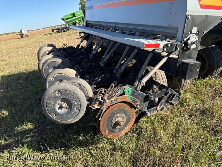 image for item DY8331 CrustBuster 4000 grain drill