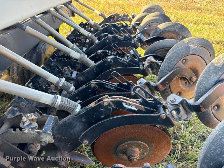 image for item DY8331 CrustBuster 4000 grain drill