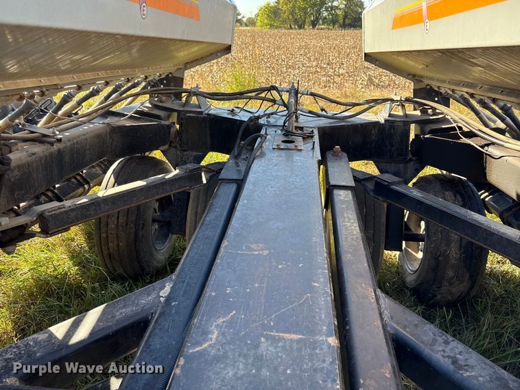 image for item DY8331 CrustBuster 4000 grain drill