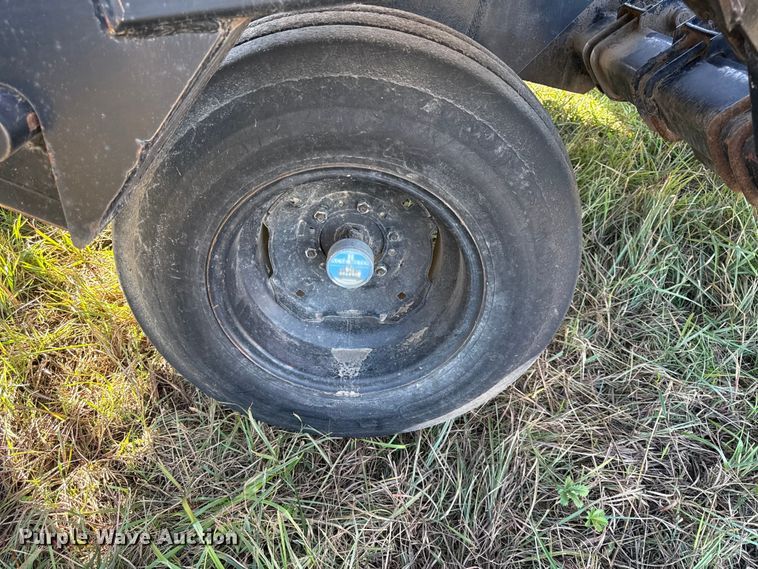 image for item DY8331 CrustBuster 4000 grain drill