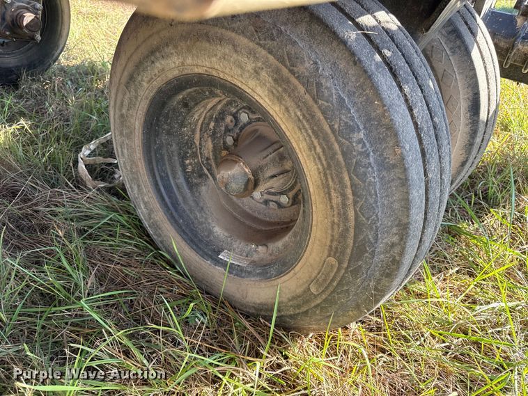 image for item DY8331 CrustBuster 4000 grain drill