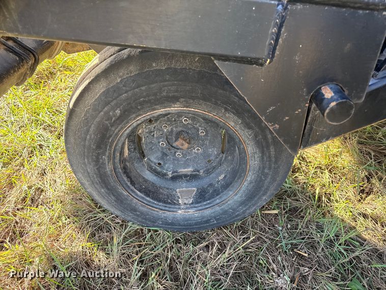 image for item DY8331 CrustBuster 4000 grain drill