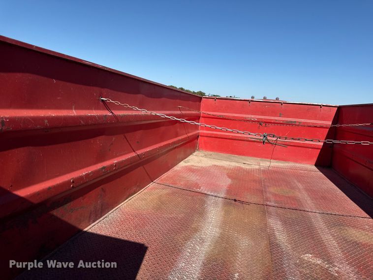 image for item DY8333 1966 International 1600 grain truck