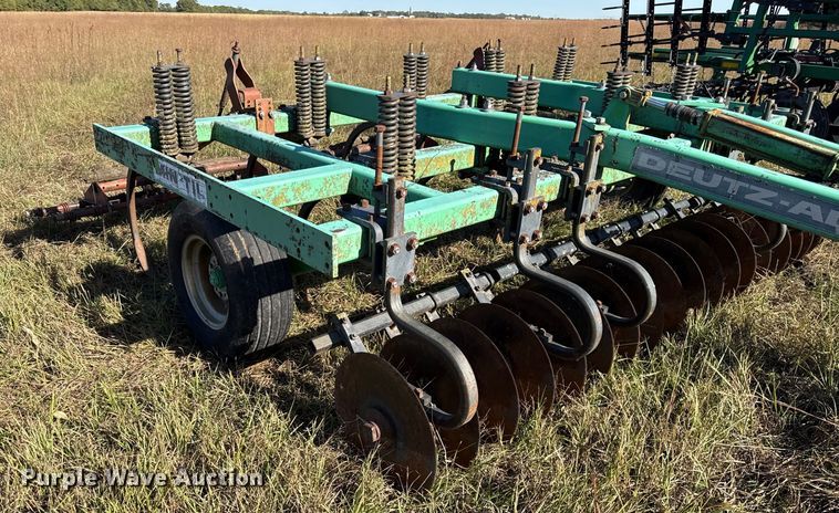 image for item DY8339 Deutz Allis 1500 mulch finisher