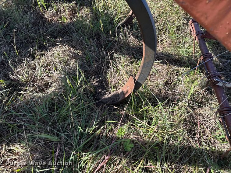 image for item DY8339 Deutz Allis 1500 mulch finisher