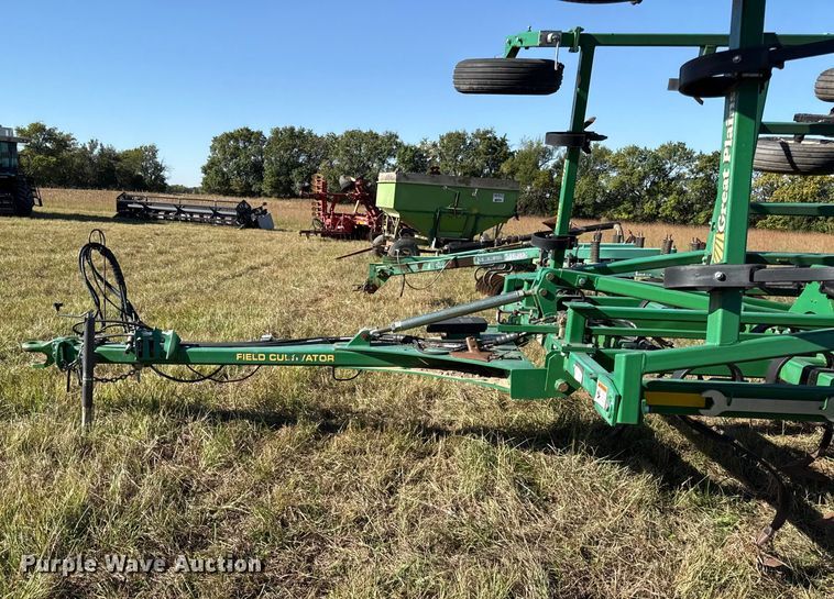 image for item DY8340 Great Plains 8323 field cultivator