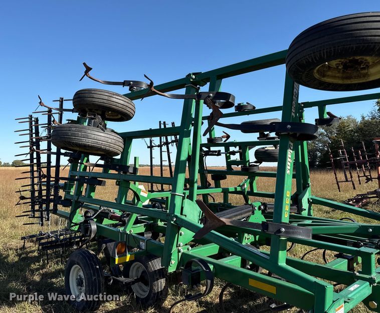 image for item DY8340 Great Plains 8323 field cultivator