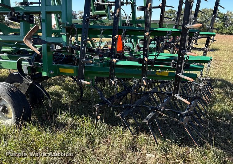 image for item DY8340 Great Plains 8323 field cultivator
