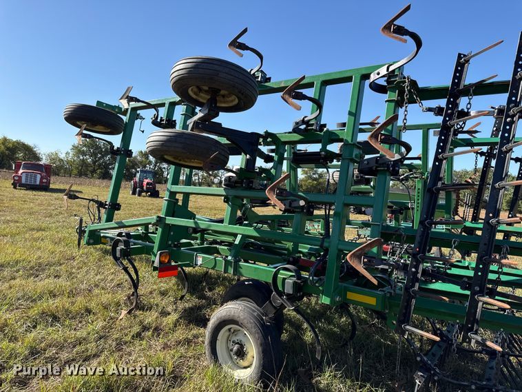image for item DY8340 Great Plains 8323 field cultivator