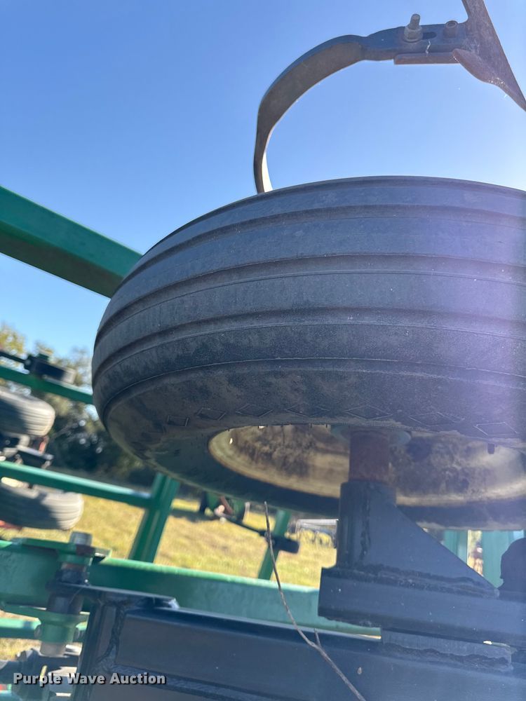 image for item DY8340 Great Plains 8323 field cultivator