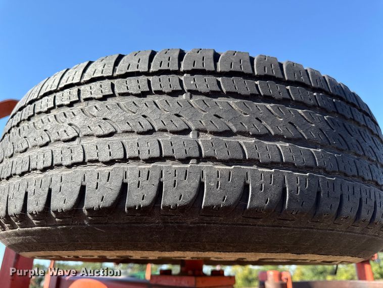 image for item DY8341 Field cultivator