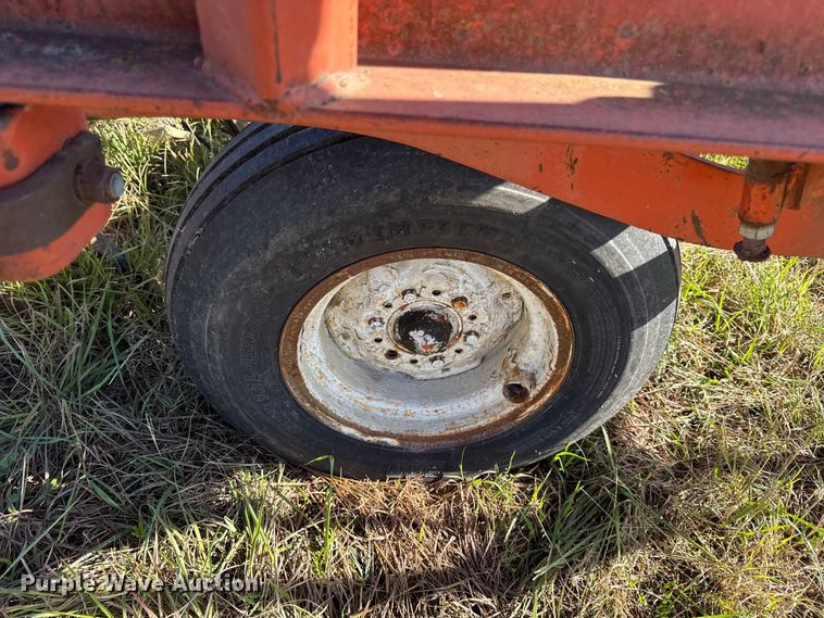 image for item DY8341 Field cultivator