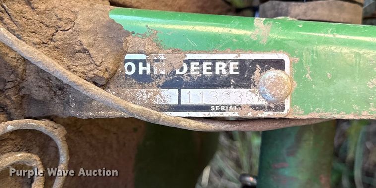 image for item DY8343 John Deere 7000 no-till planter