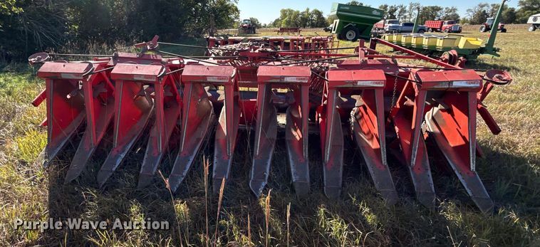 image for item DY8344 (2) 15' Massey Ferguson rigid heads 