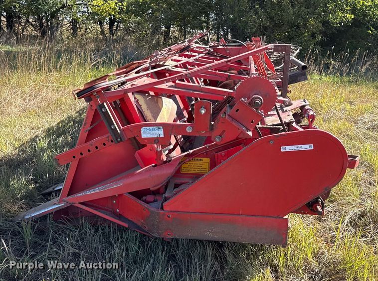 image for item DY8344 (2) 15' Massey Ferguson rigid heads 