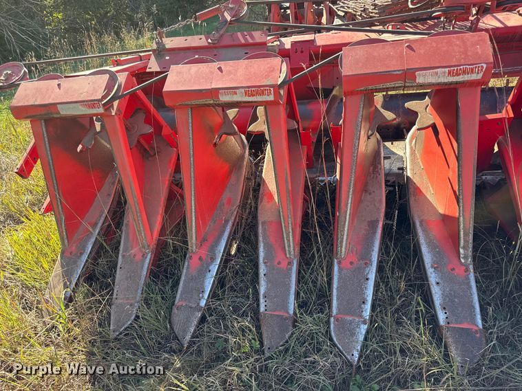image for item DY8344 (2) 15' Massey Ferguson rigid heads 