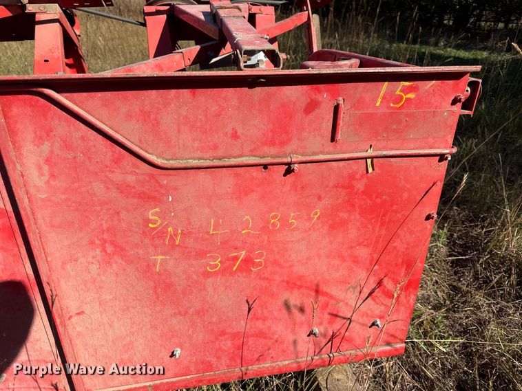 image for item DY8344 (2) 15' Massey Ferguson rigid heads 