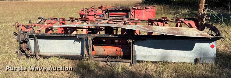 image for item DY8344 (2) 15' Massey Ferguson rigid heads 