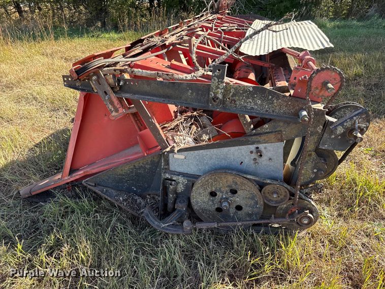 image for item DY8344 (2) 15' Massey Ferguson rigid heads 