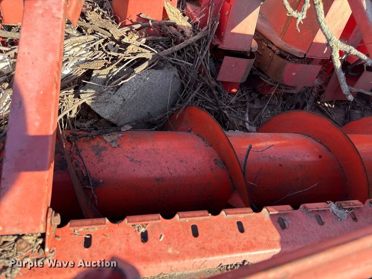 image for item DY8344 (2) 15' Massey Ferguson rigid heads 