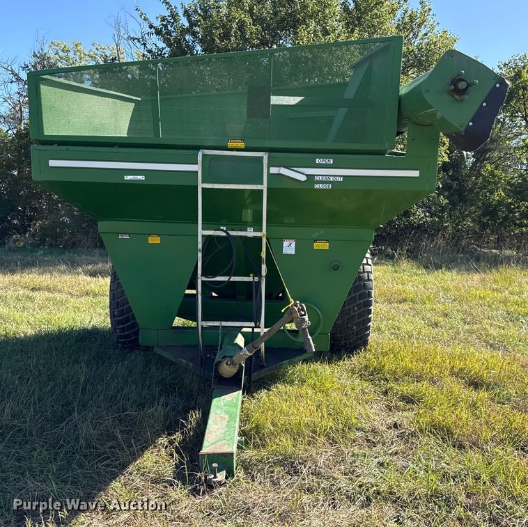 image for item DY8345 E-Z trail 500 grain cart