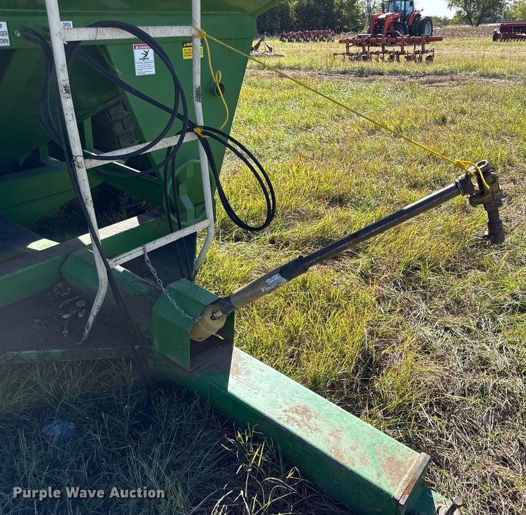 image for item DY8345 E-Z trail 500 grain cart