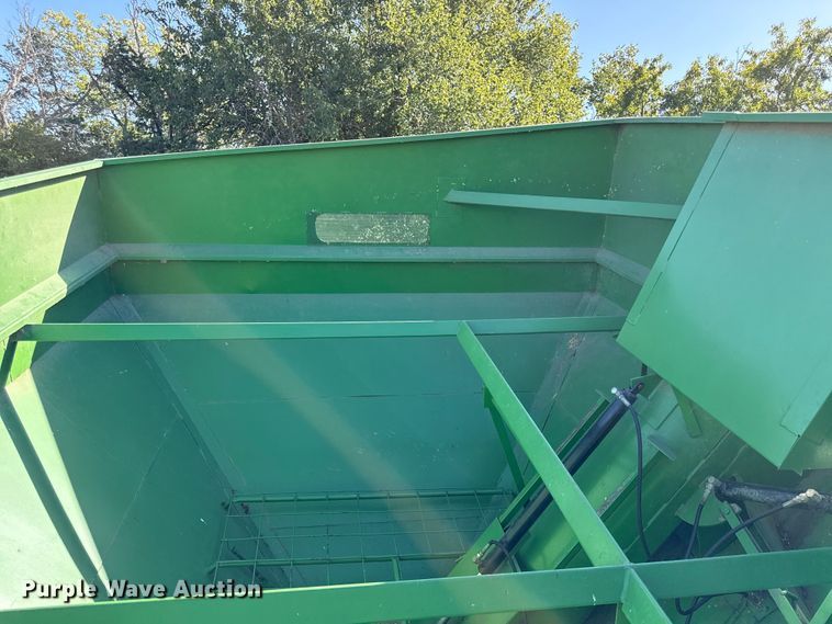 image for item DY8345 E-Z trail 500 grain cart