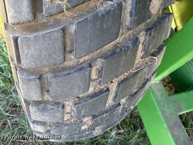 image for item DY8345 E-Z trail 500 grain cart