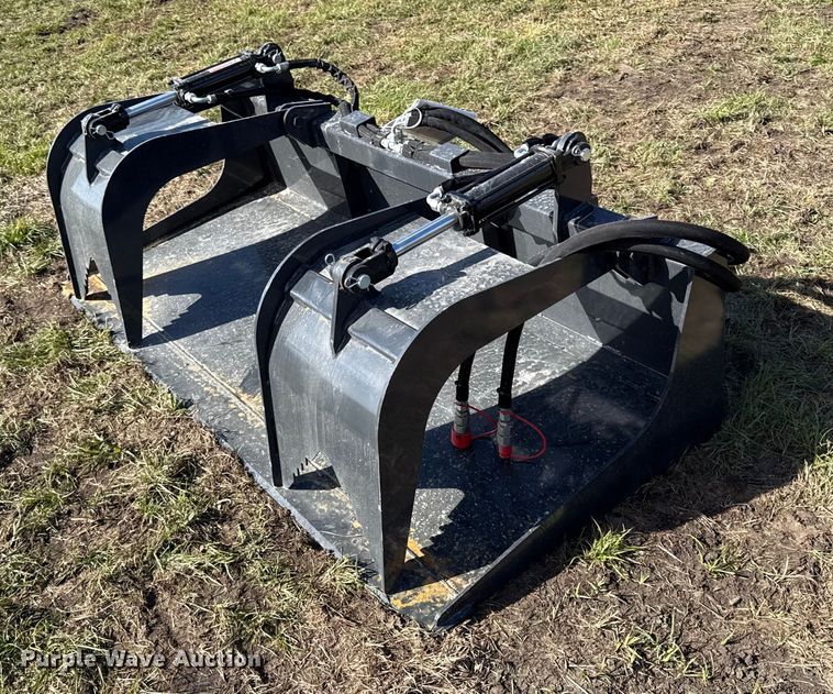 image for item DY8401 2025 Wolverine GB-11-72W skid steer grapple bucket