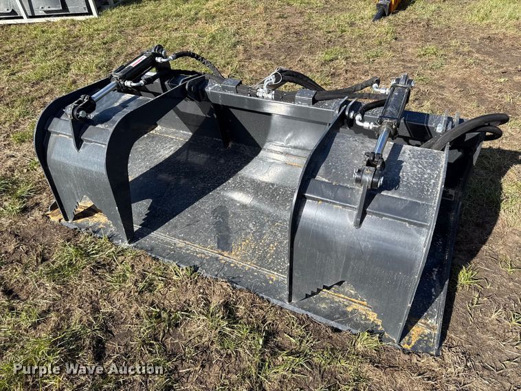 image for item DY8401 2025 Wolverine GB-11-72W skid steer grapple bucket