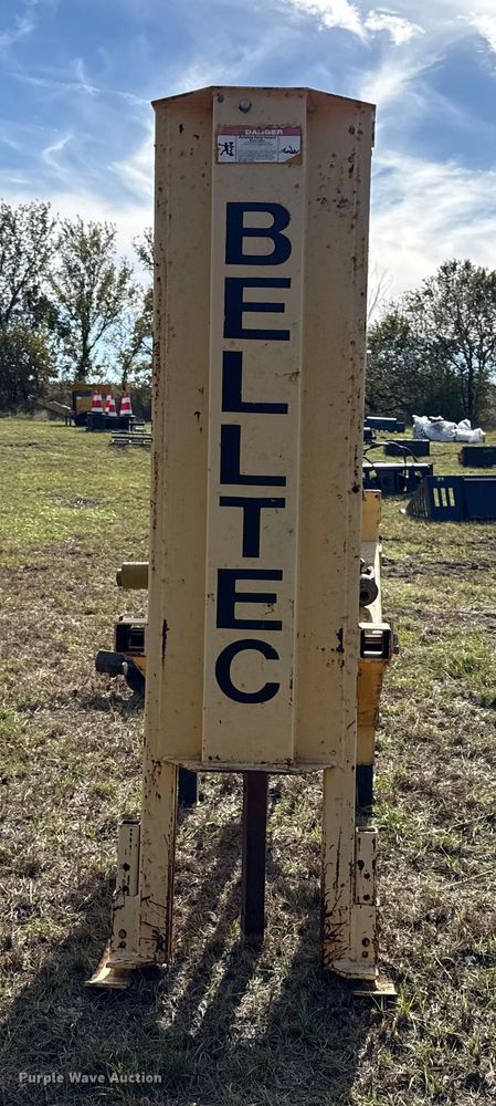 image for item DY8430 BellTec post hole auger