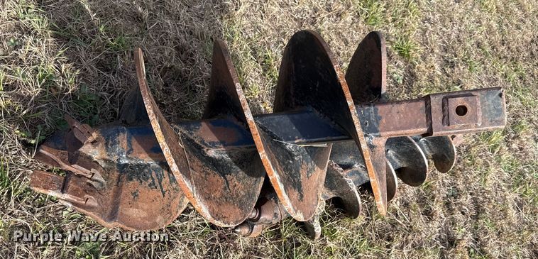 image for item DY8430 BellTec post hole auger