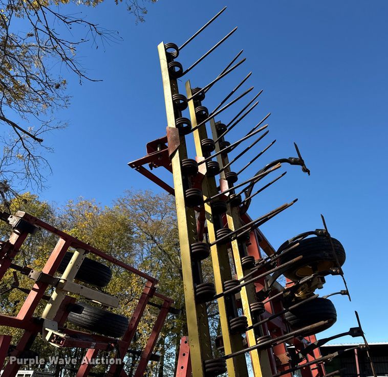 image for item DY8451 Krause 4316HR field cultivator