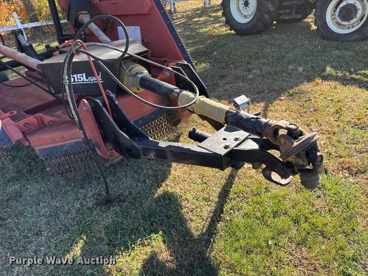 image for item DY8453 Brush hog 2615L batwing rotary mower