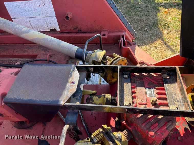 image for item DY8453 Brush hog 2615L batwing rotary mower