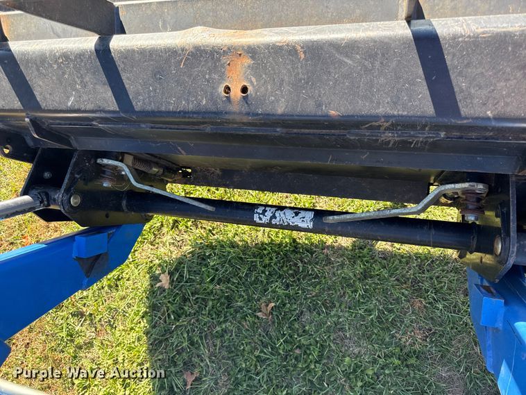 image for item DY8454 2006 New holland TL80A MFWD tractor