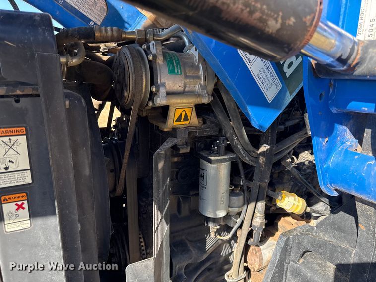 image for item DY8454 2006 New holland TL80A MFWD tractor