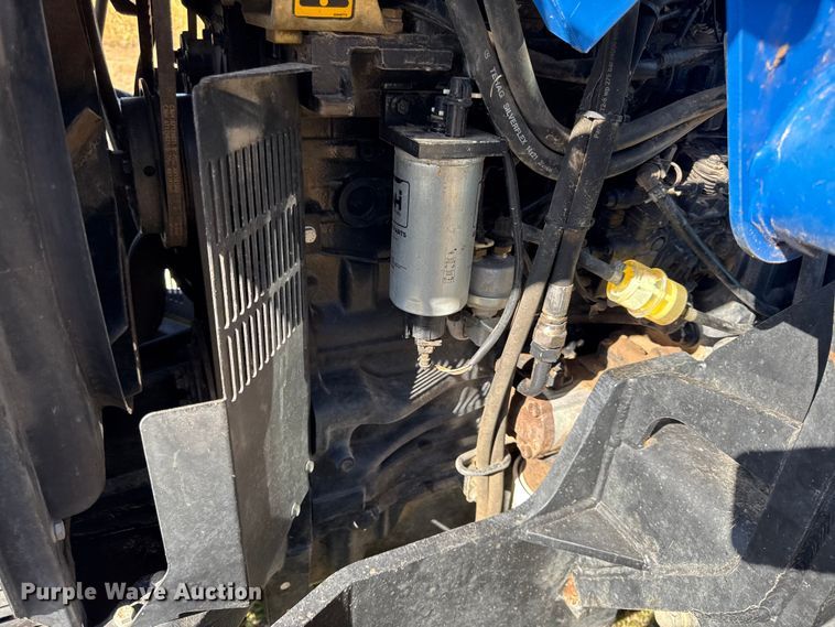 image for item DY8454 2006 New holland TL80A MFWD tractor