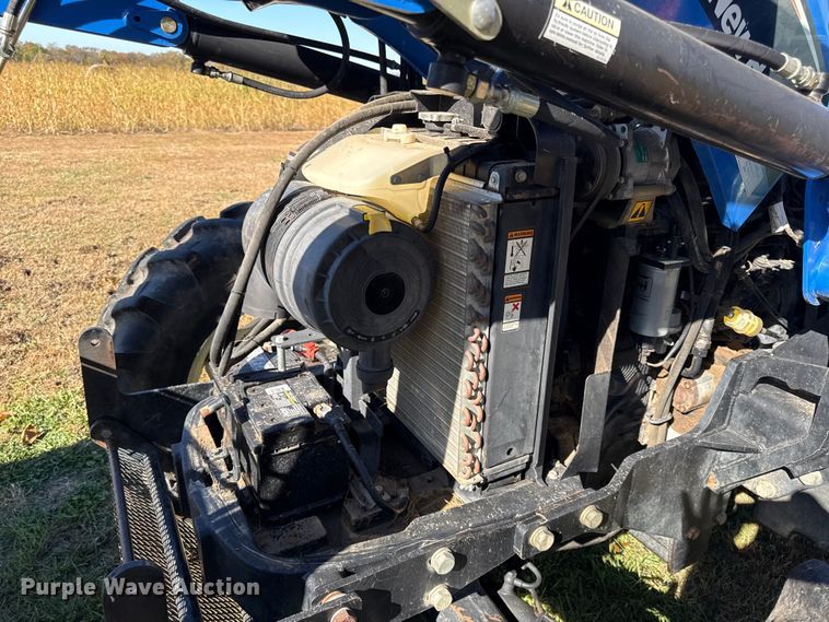 image for item DY8454 2006 New holland TL80A MFWD tractor