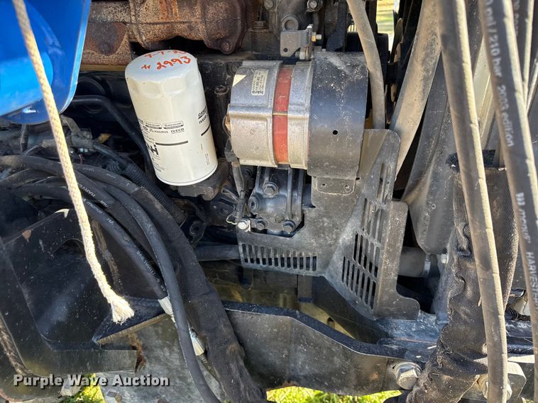 image for item DY8454 2006 New holland TL80A MFWD tractor